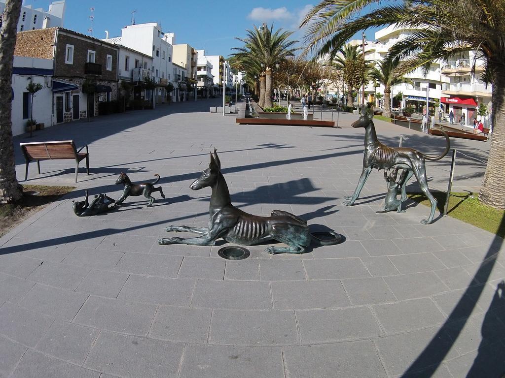 Hostal Mayol Santa Eulalia del Río Exterior foto